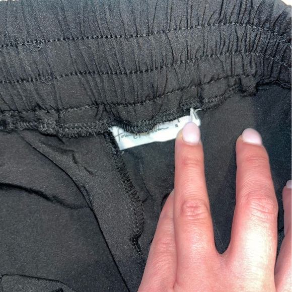 Tracksuit - Picture 4 of 4